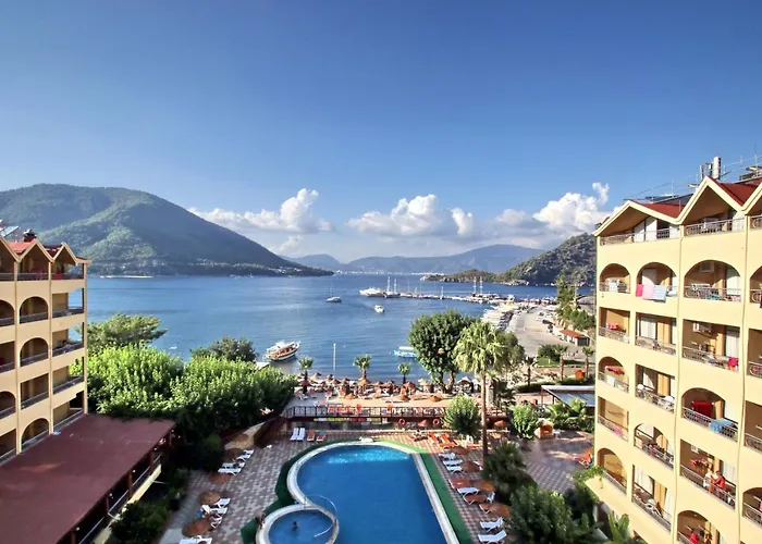 Hotel Golmar Beach