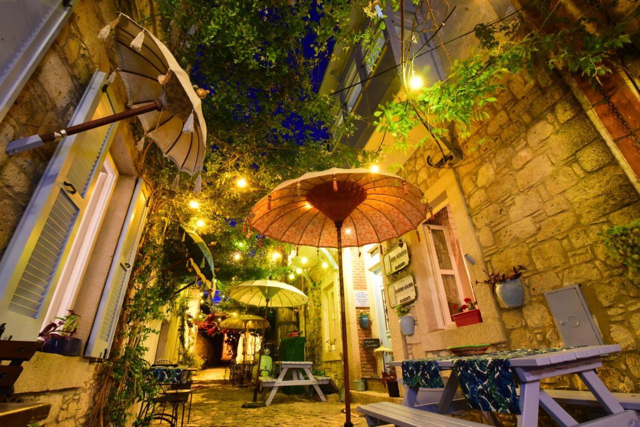 Bed & Breakfast Maison D'azur 2*