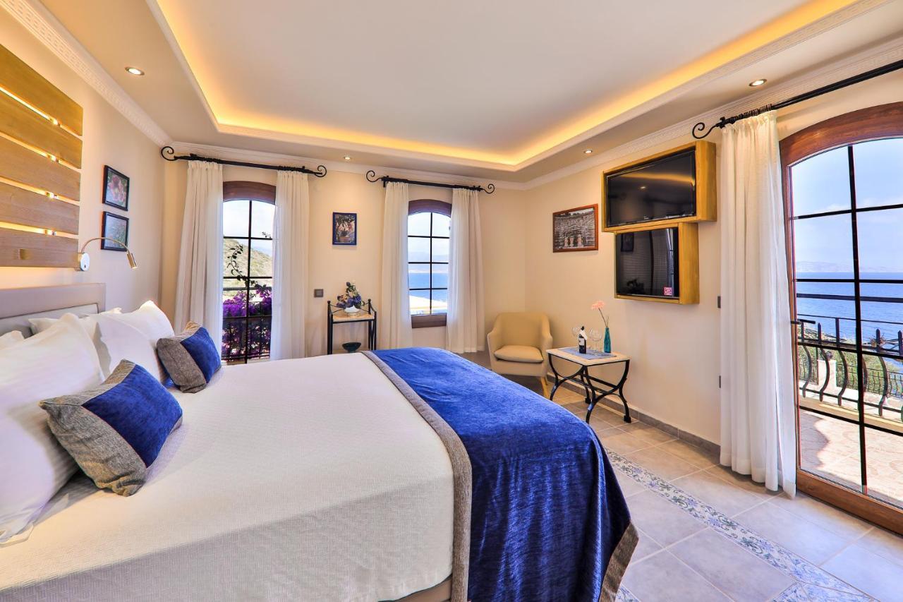 Hadrian Hotel