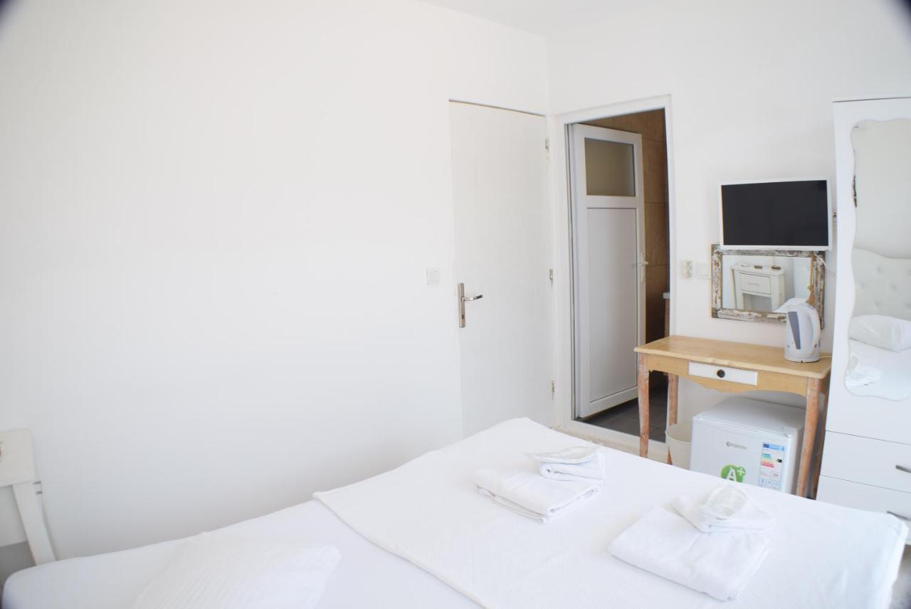Bed & Breakfast Forever Boutique (adults Only)