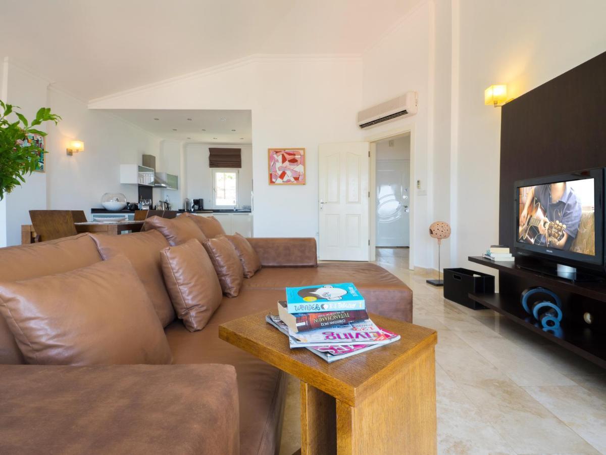 Apartment Hideaway Penthouse