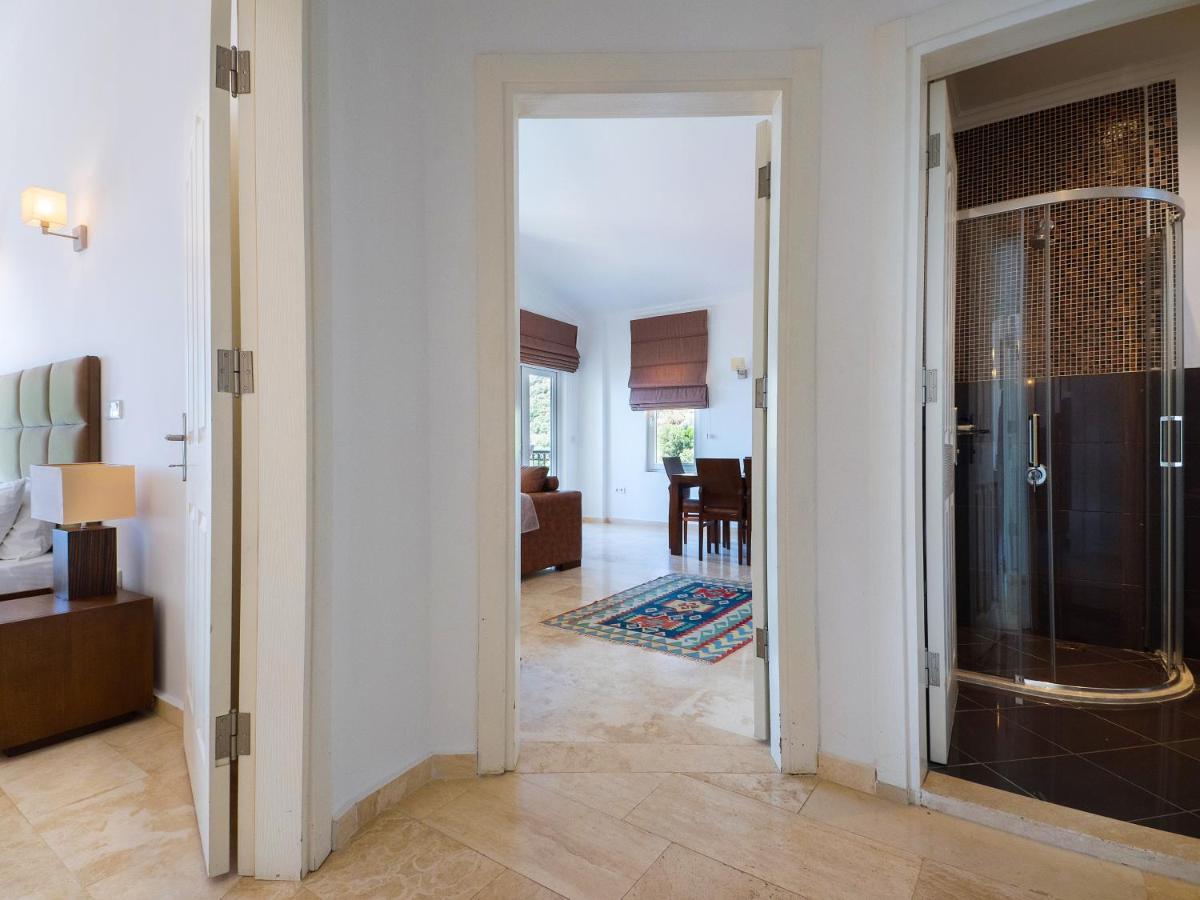 Hideaway Penthouse