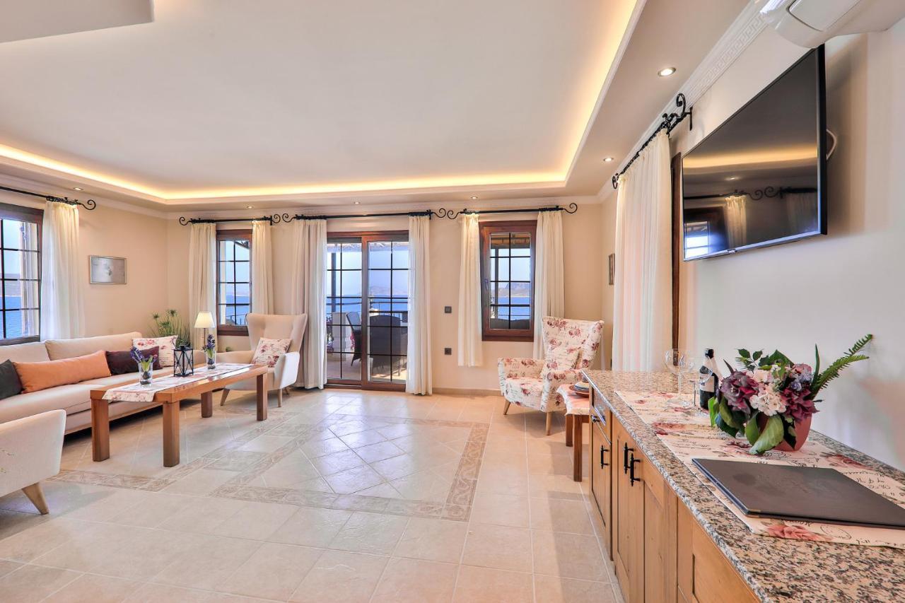 Hadrian Hotel