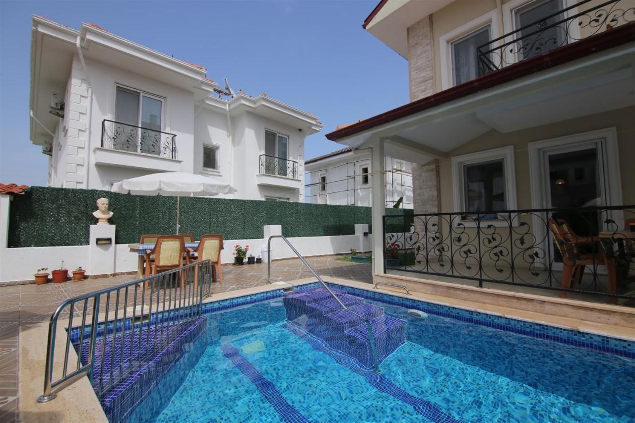 Villa Heyday *