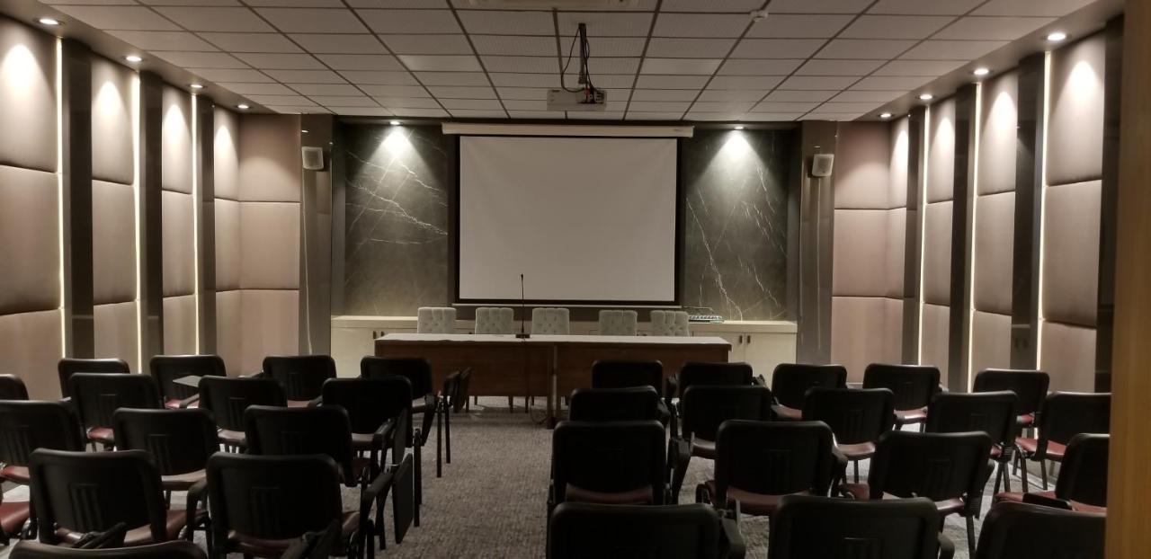 Hotel Akol 4*