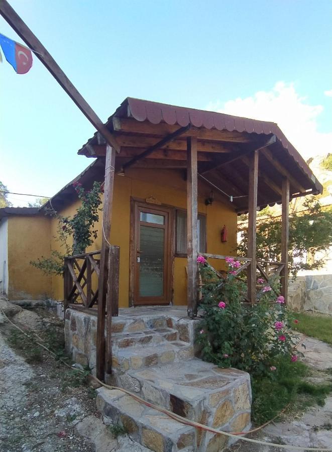 Selenes Guest house