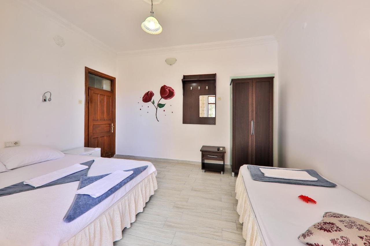 Santosa Guest house Kas