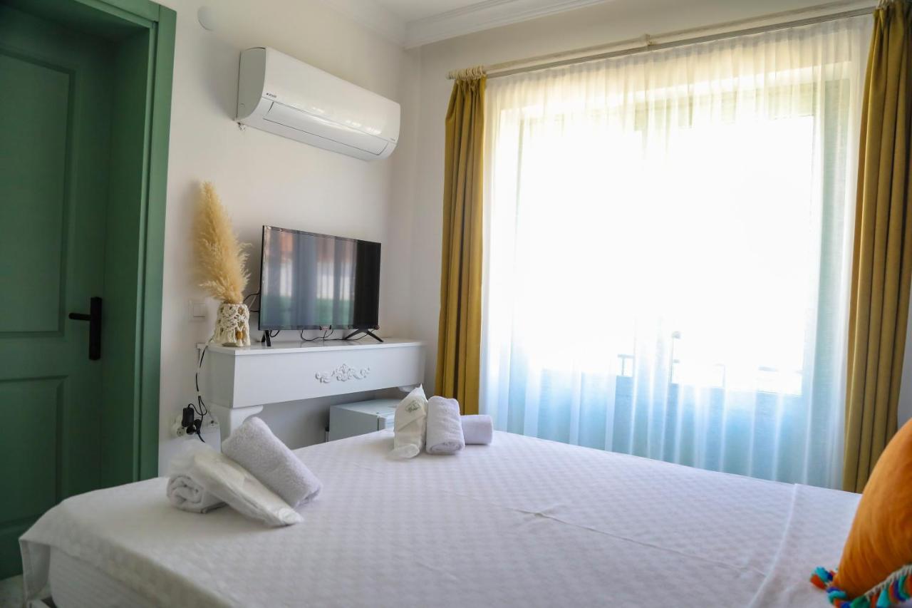 Elda Boutique 3*