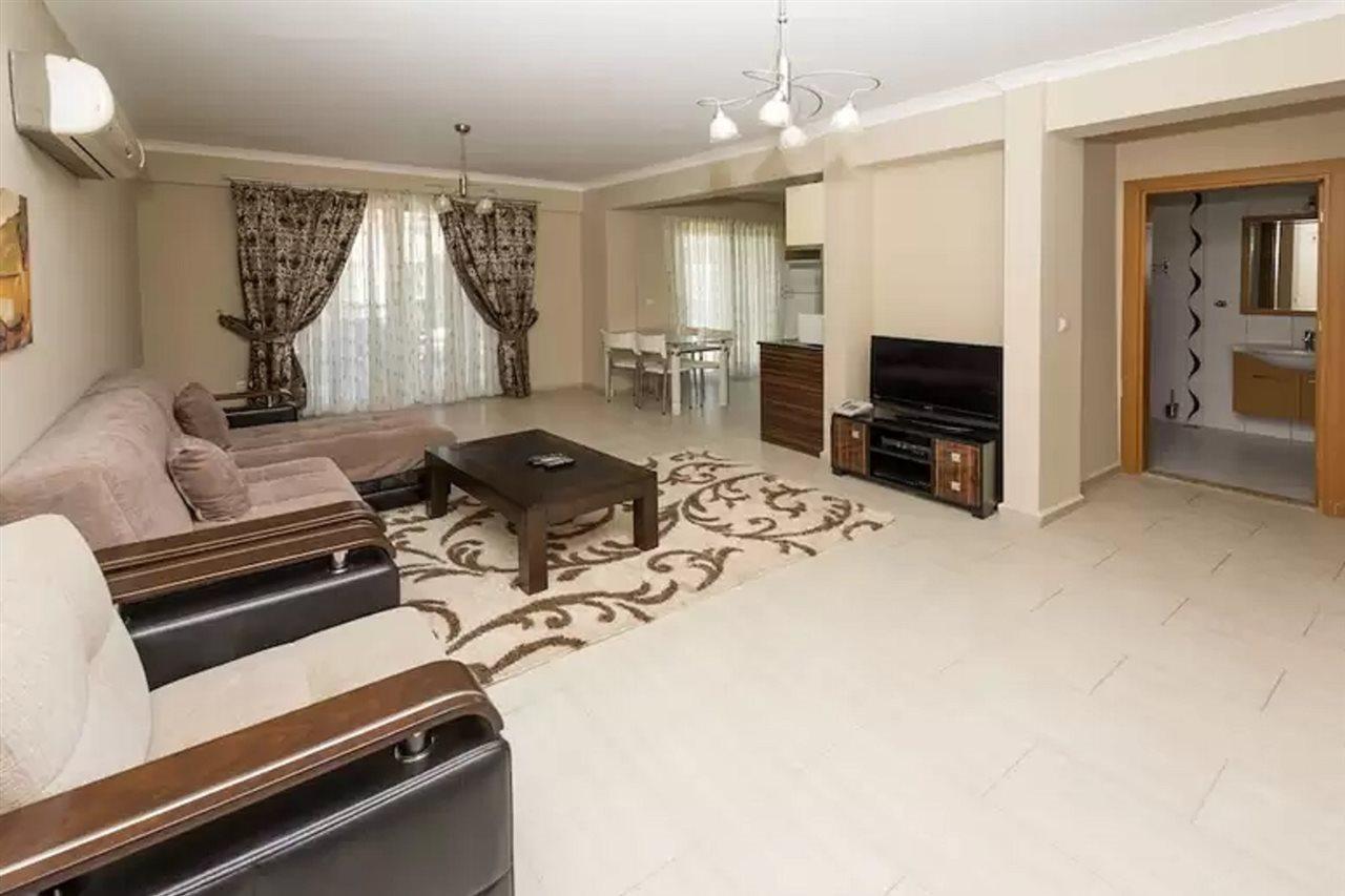Diana Aparthotel 4*
