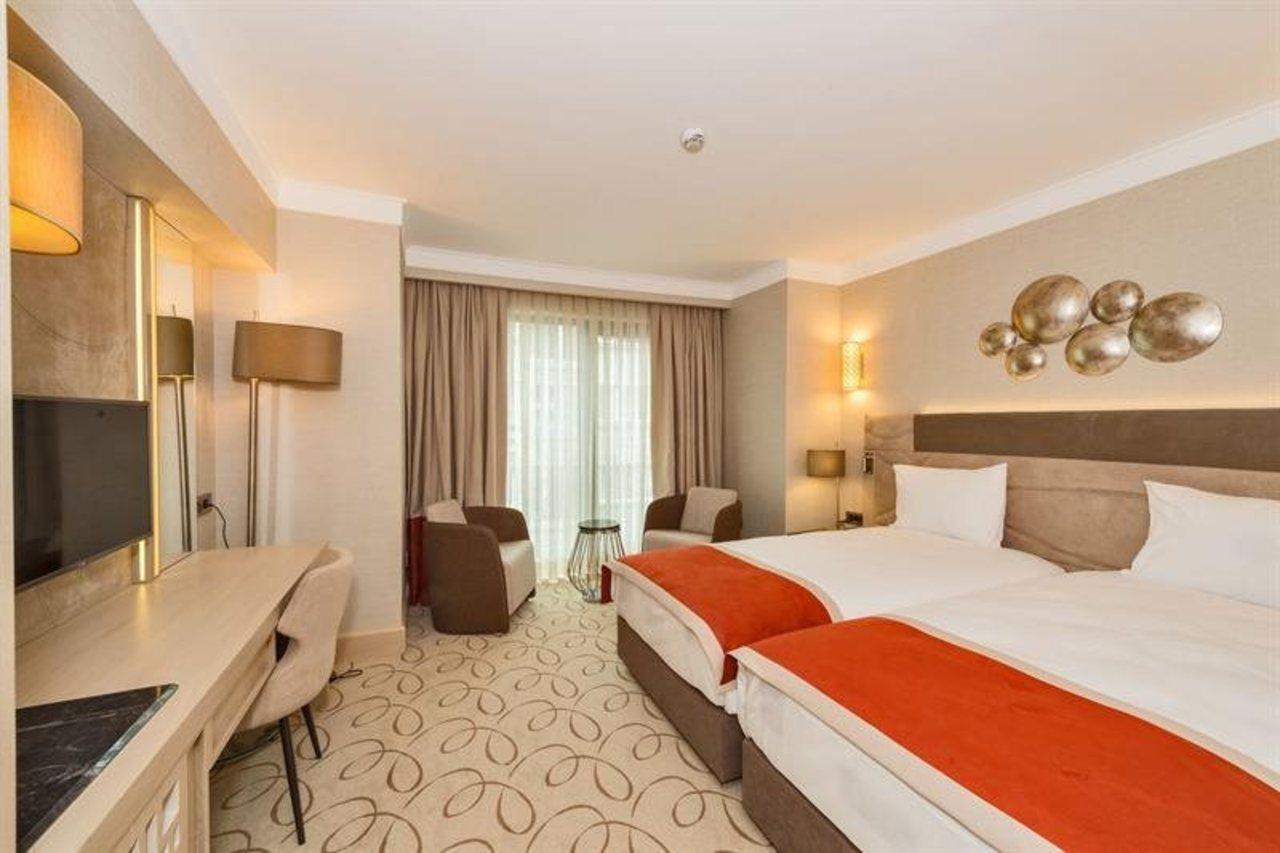 Mare Park Hotel 4*
