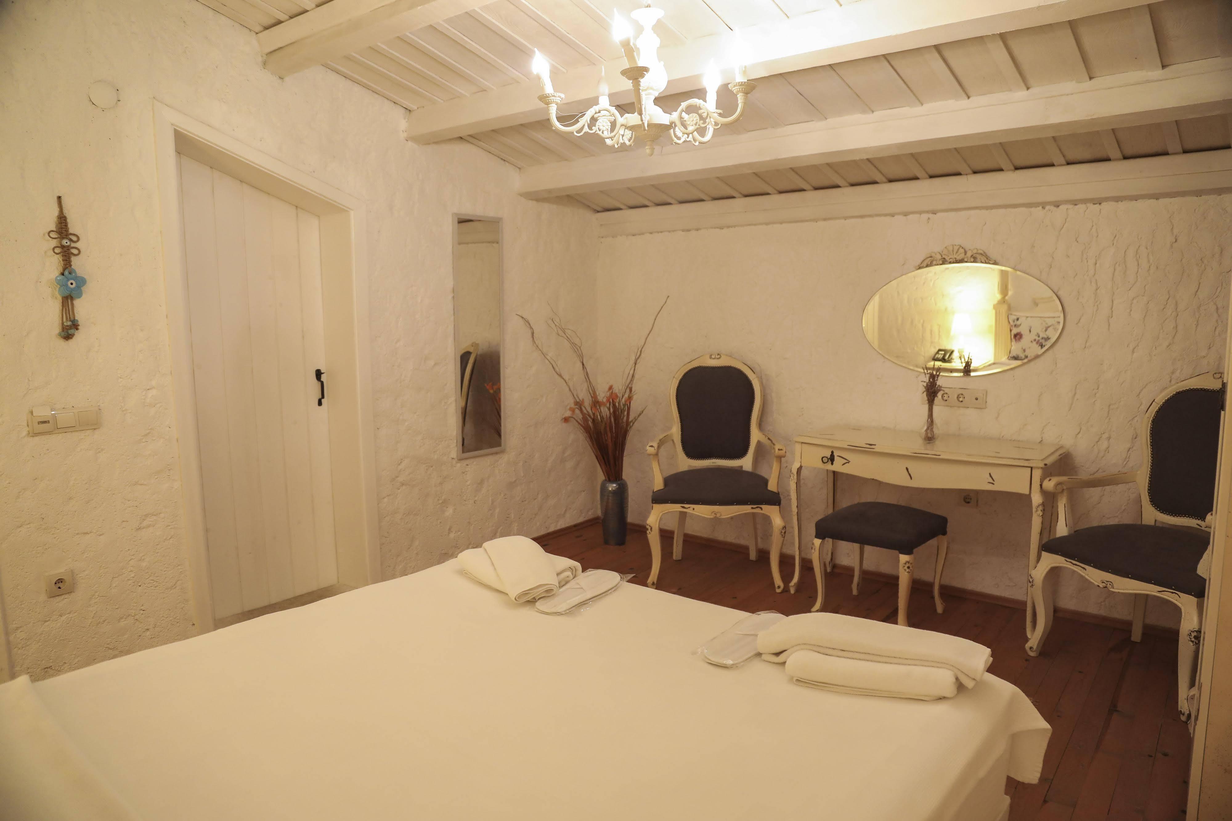 Sari Gelin Hotel 2*