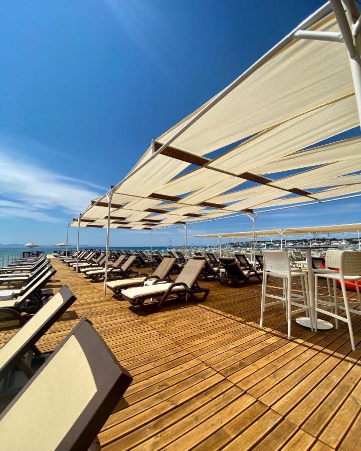 Seaside 2*