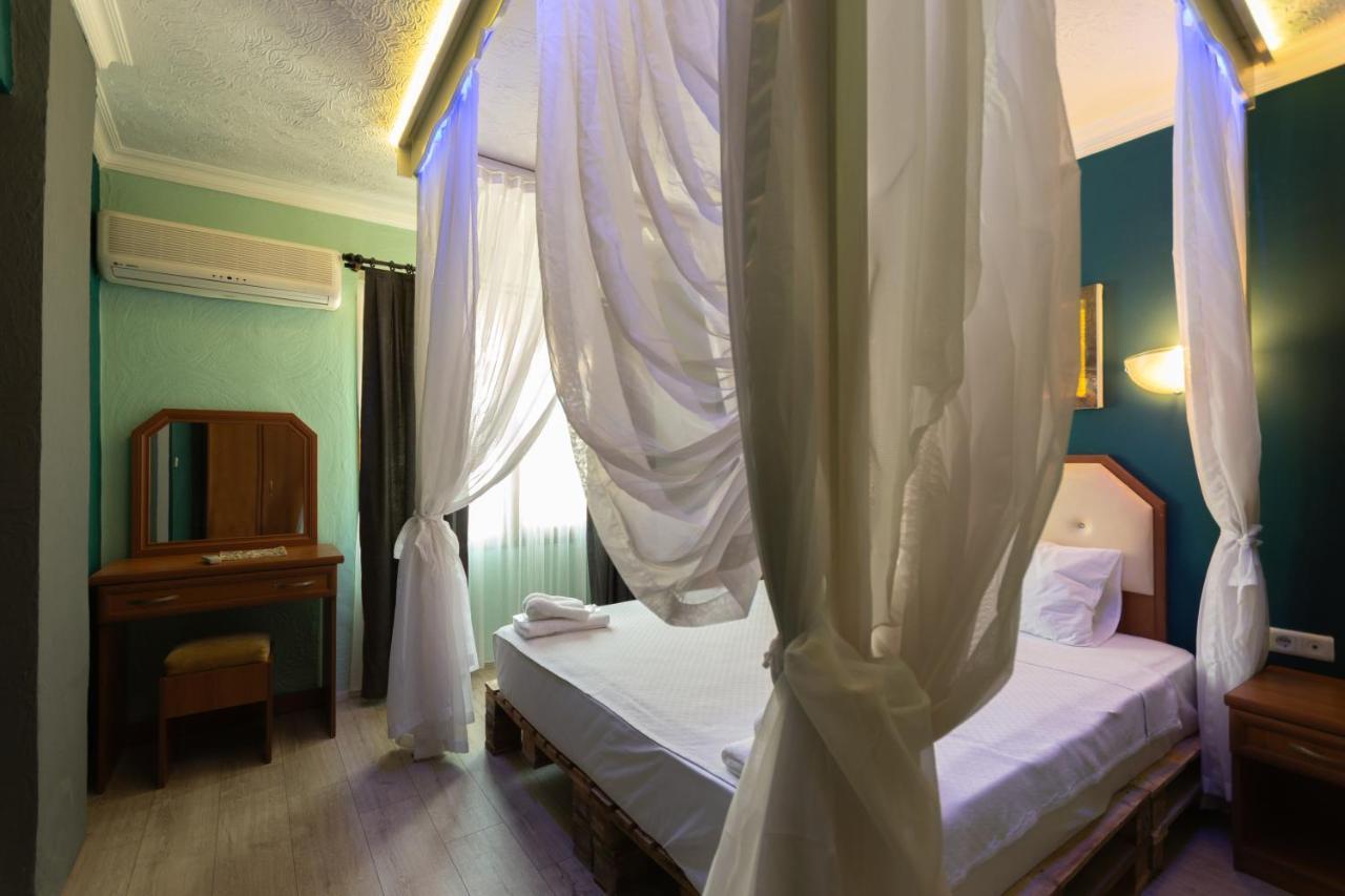 Rebetika & Bistro Selcuk