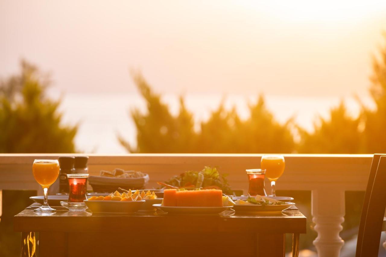Kuluhana & Kalkan Kas