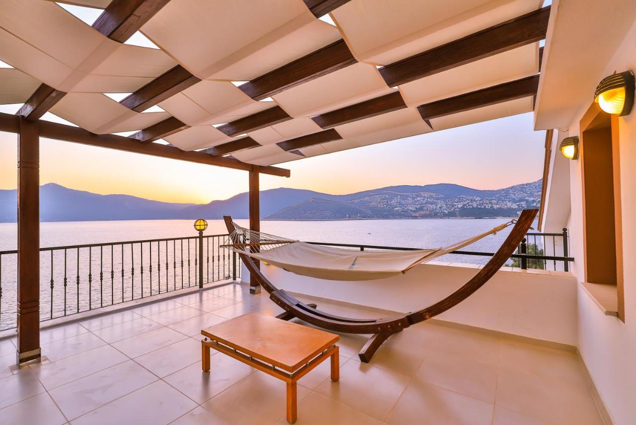 Kuluhana & Kalkan Kas