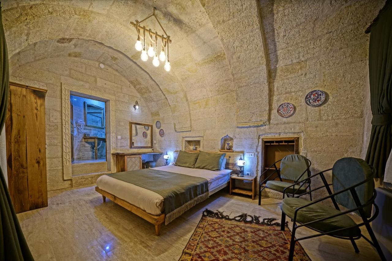 Hotel Vigneron Cave