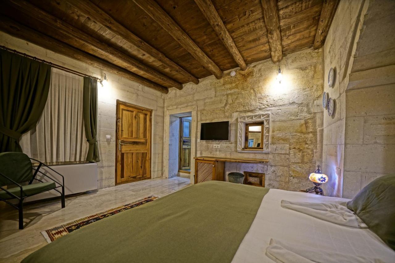 Vigneron Cave Hotel *