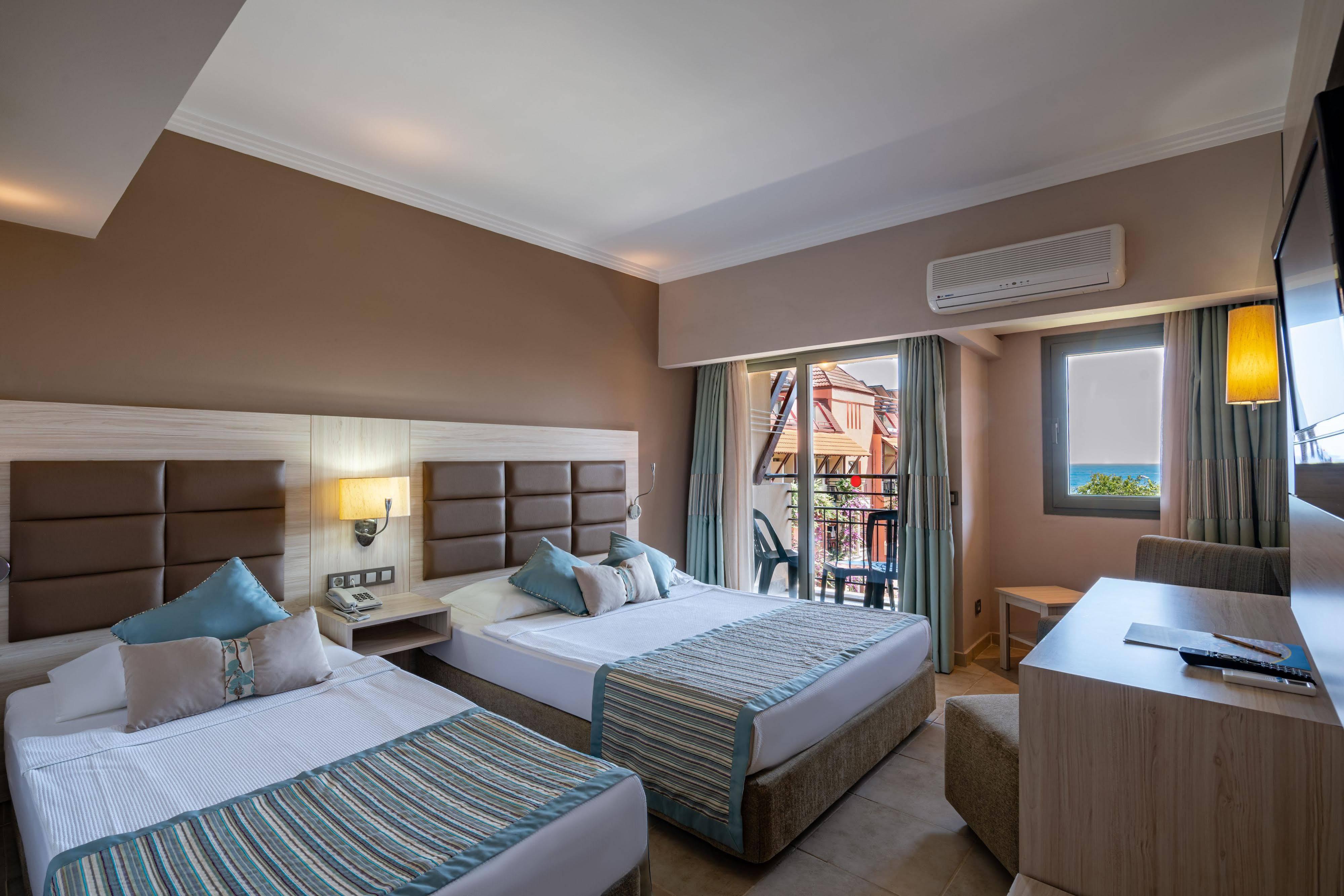Hotel Palmeras