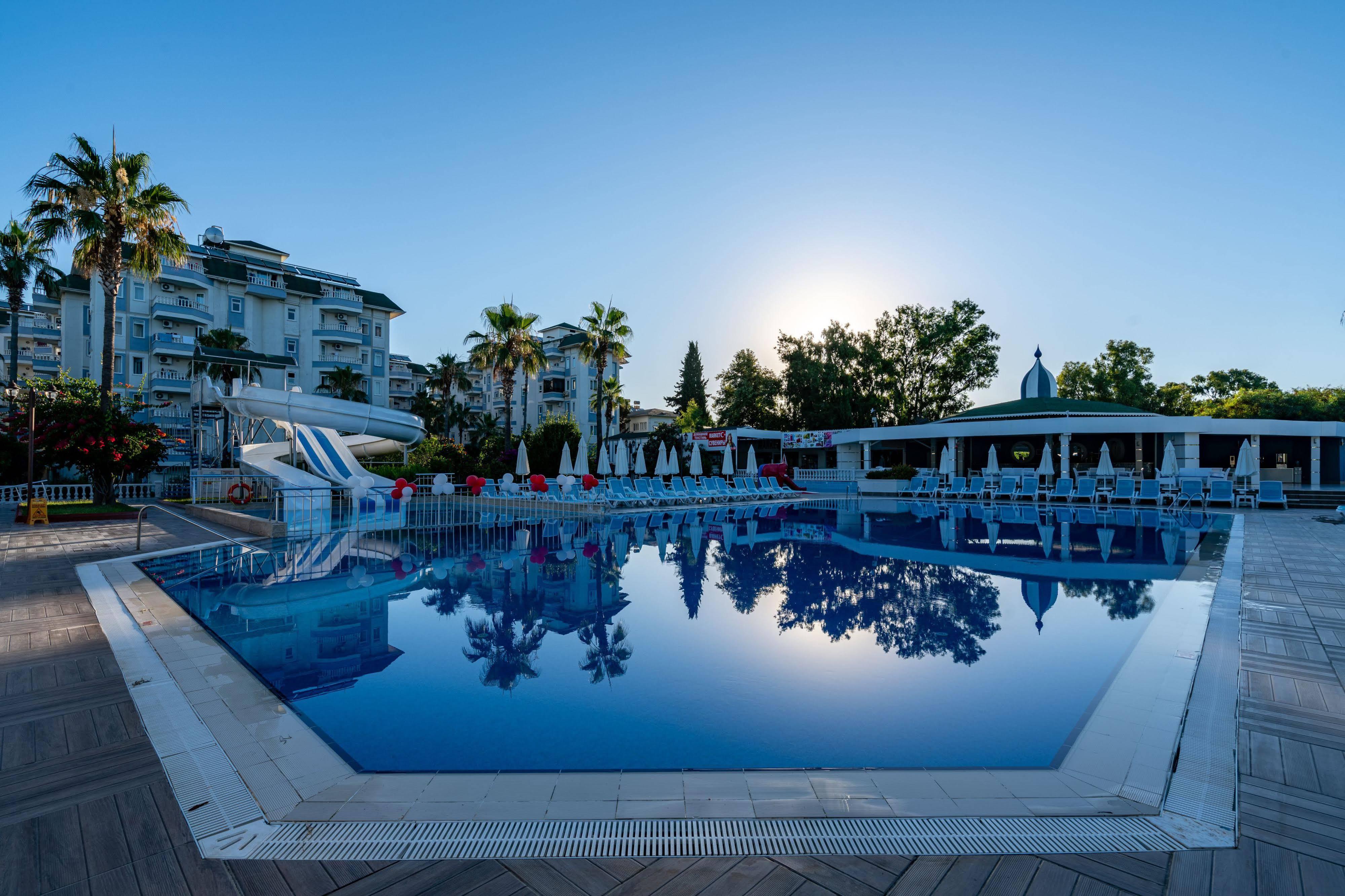 The Garden 4*