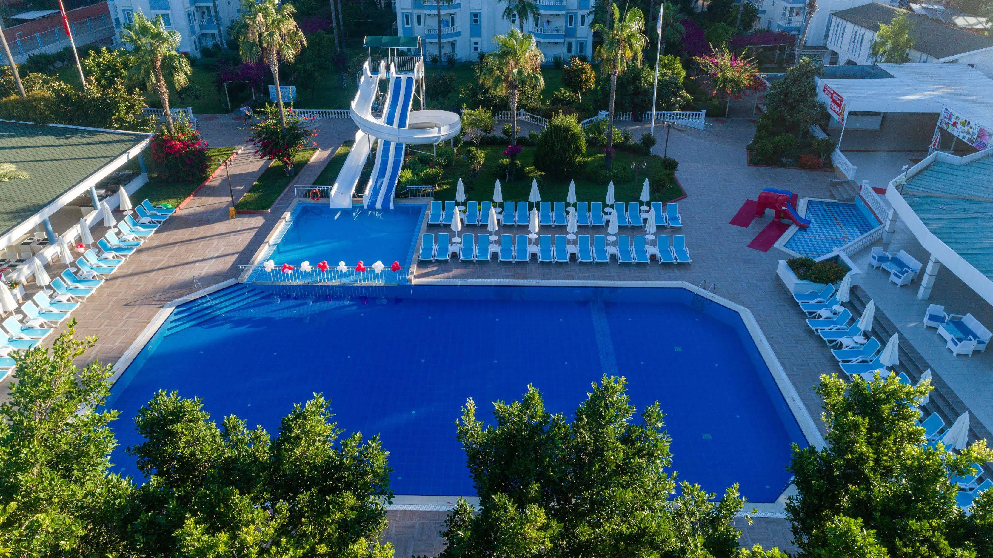 The Garden Hotel 4*