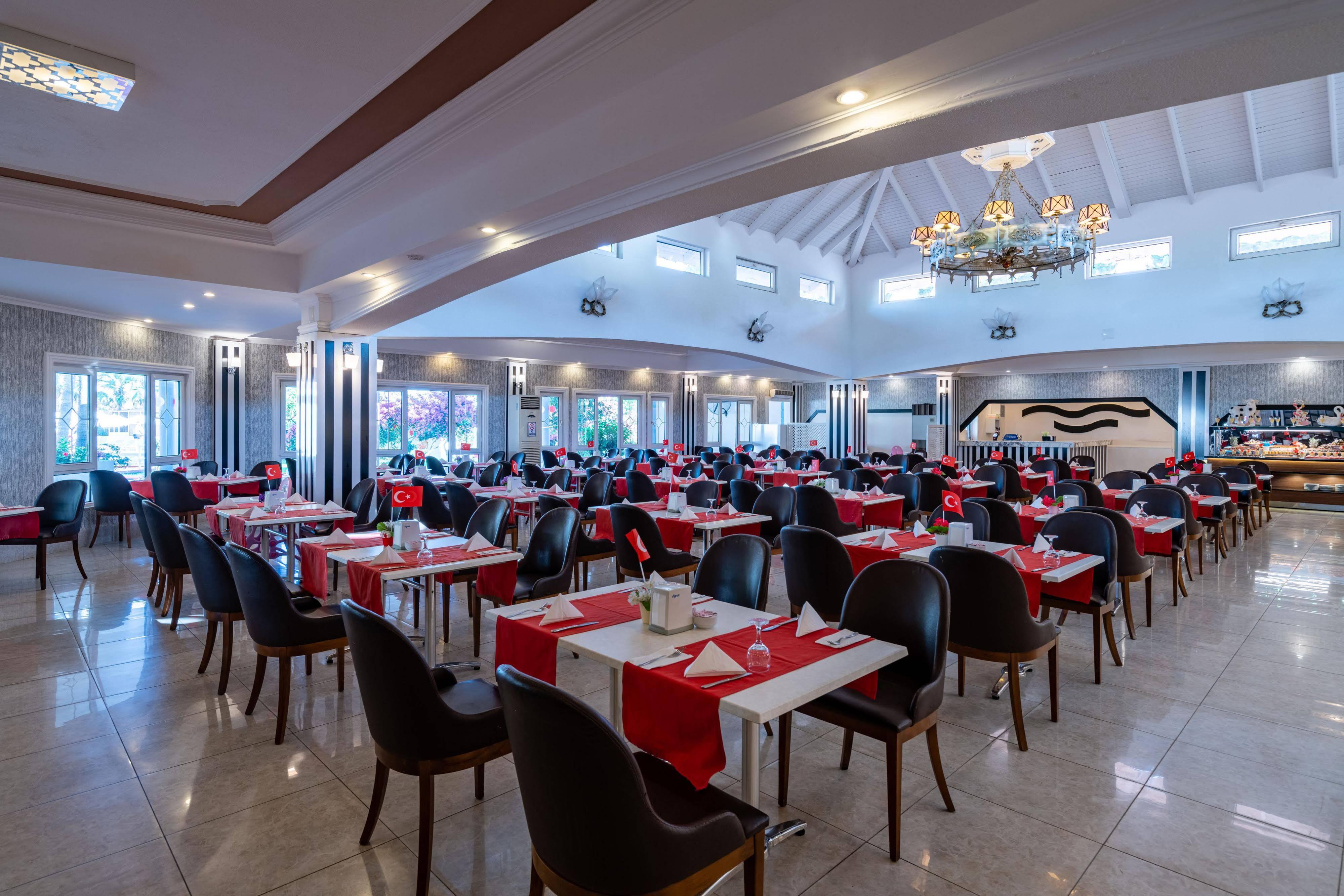 The Garden Hotel 4*