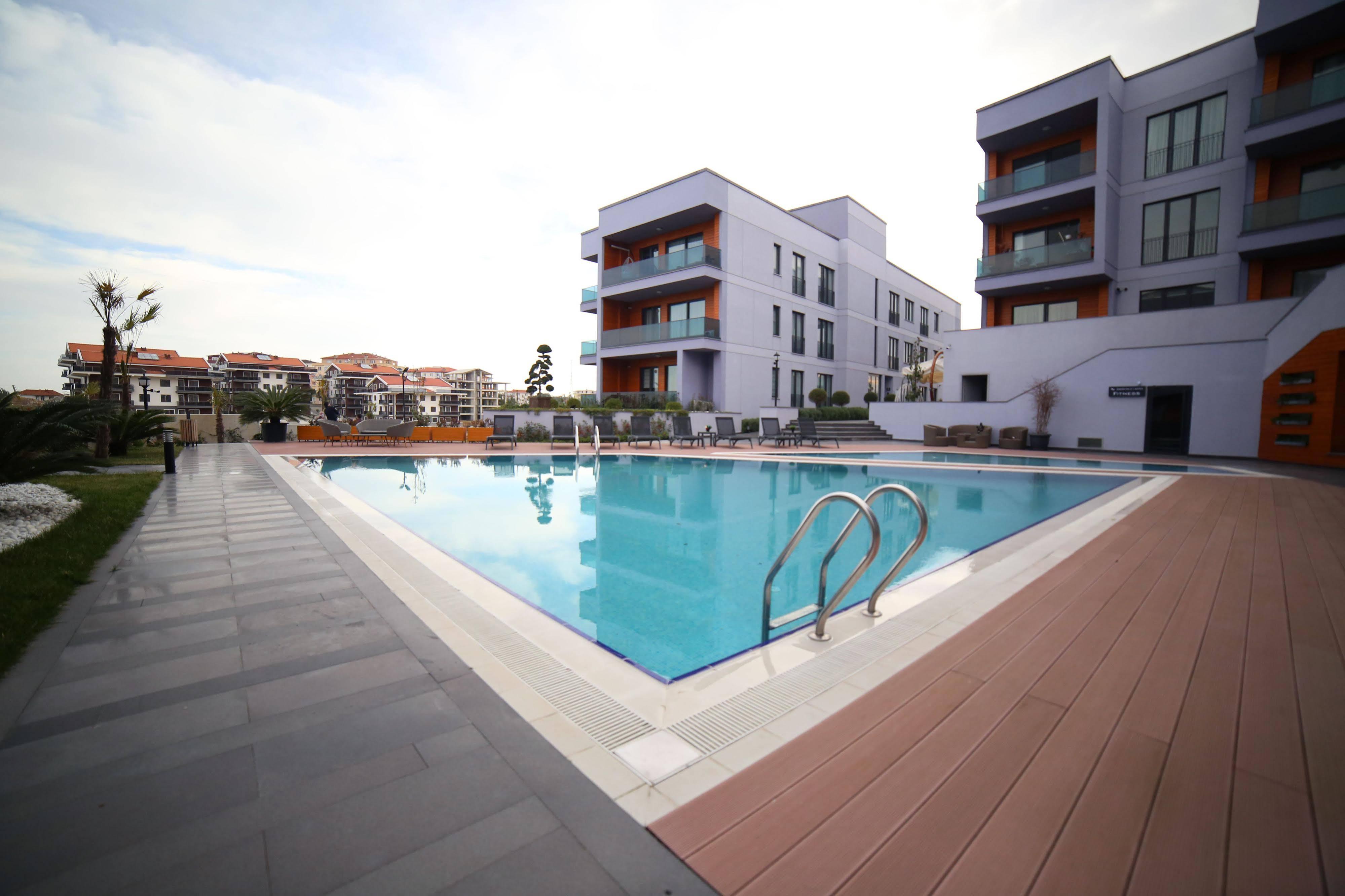 Hills Yalova (Yalova)