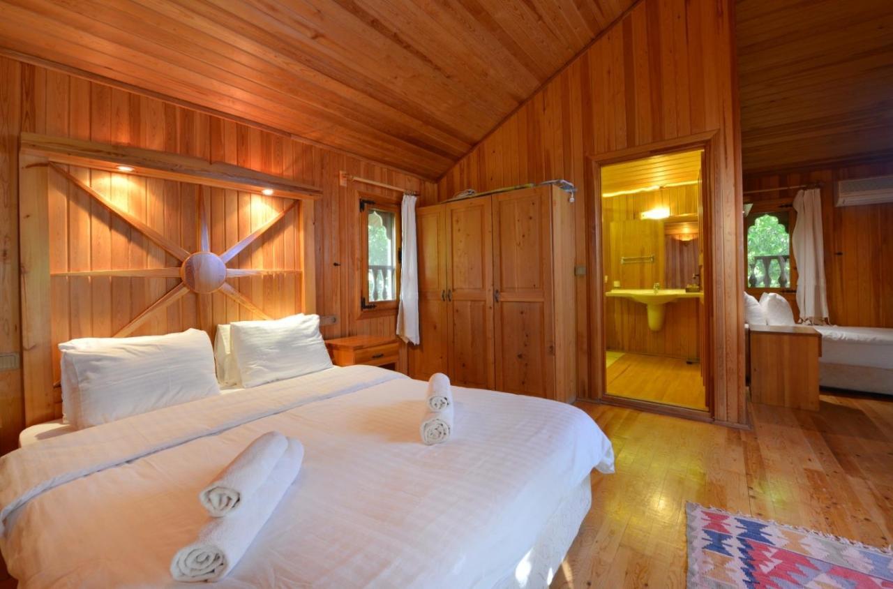Holiday park Armira