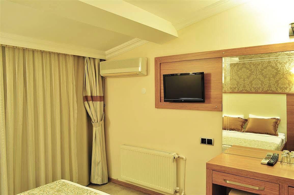 Park Hotel 2*
