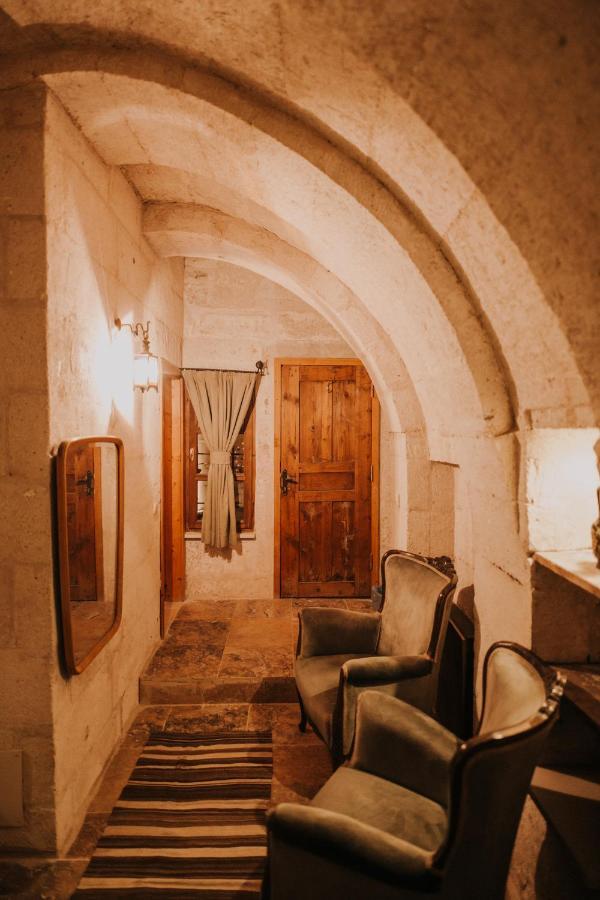 Cappadocia Eagle Cave * Nevsehir