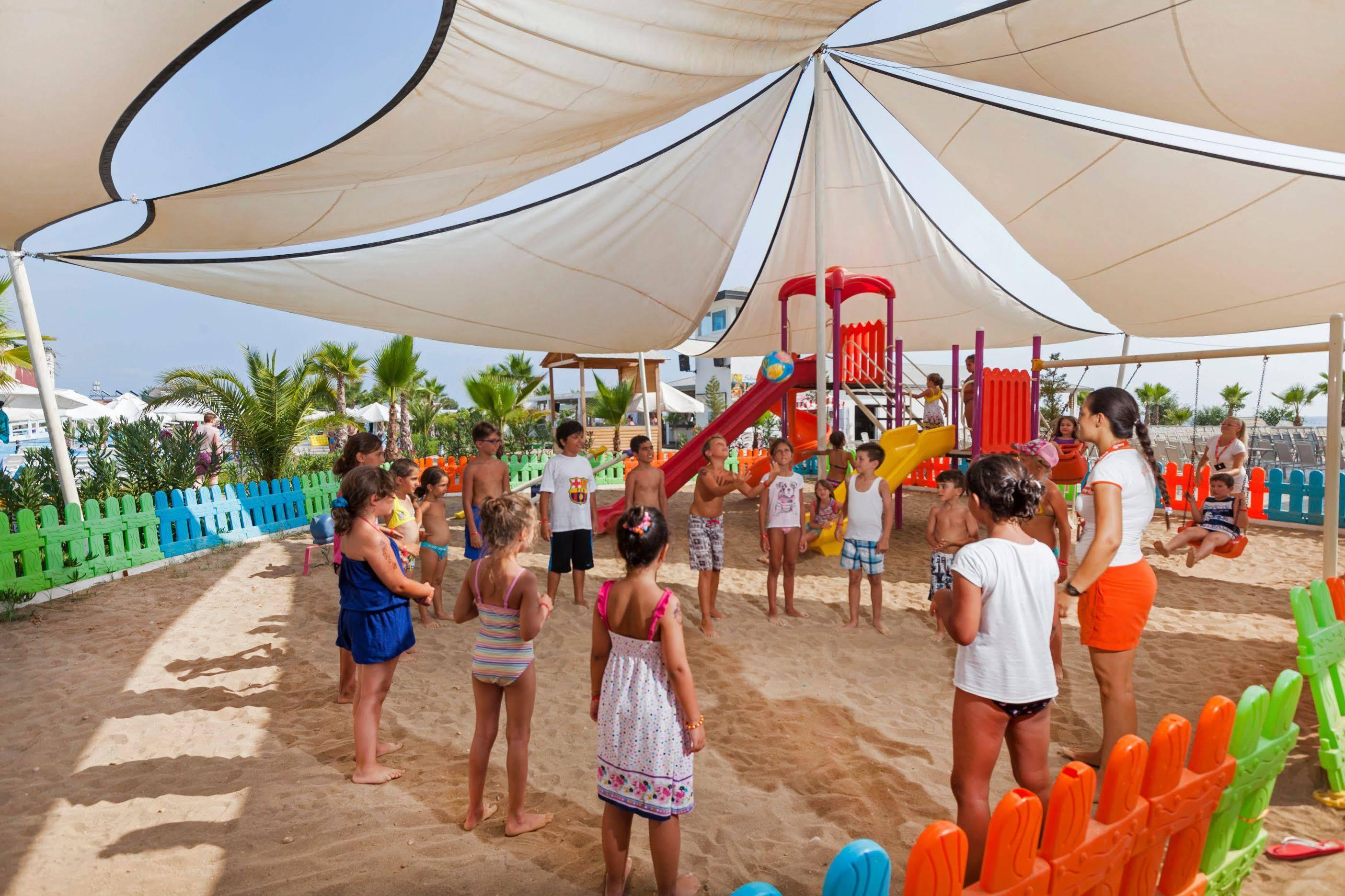 Resort Sultan Of Dreams &