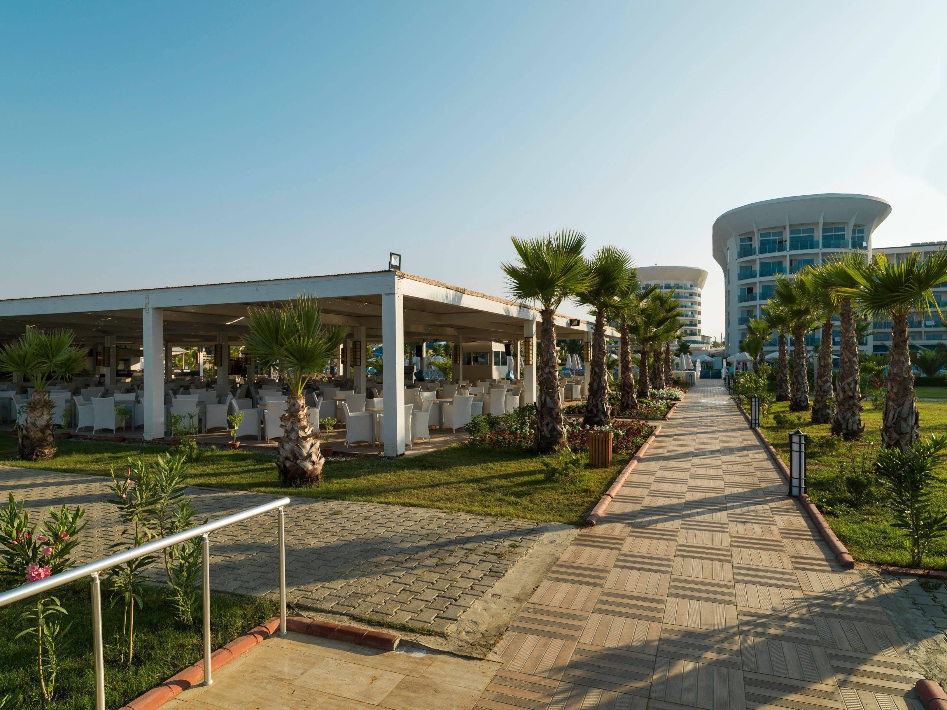 Resort Sultan Of Dreams &