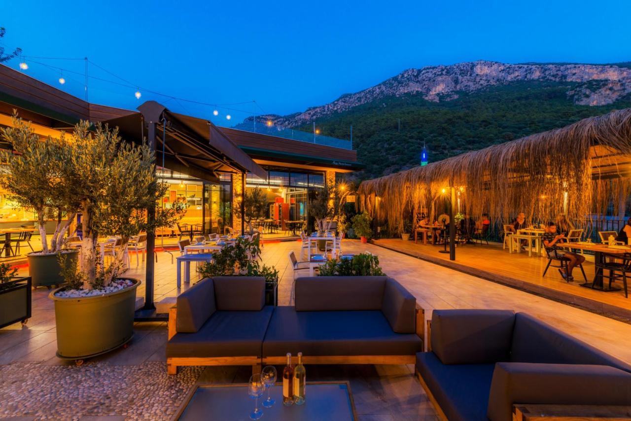 Morina Deluxe Hotel 3*