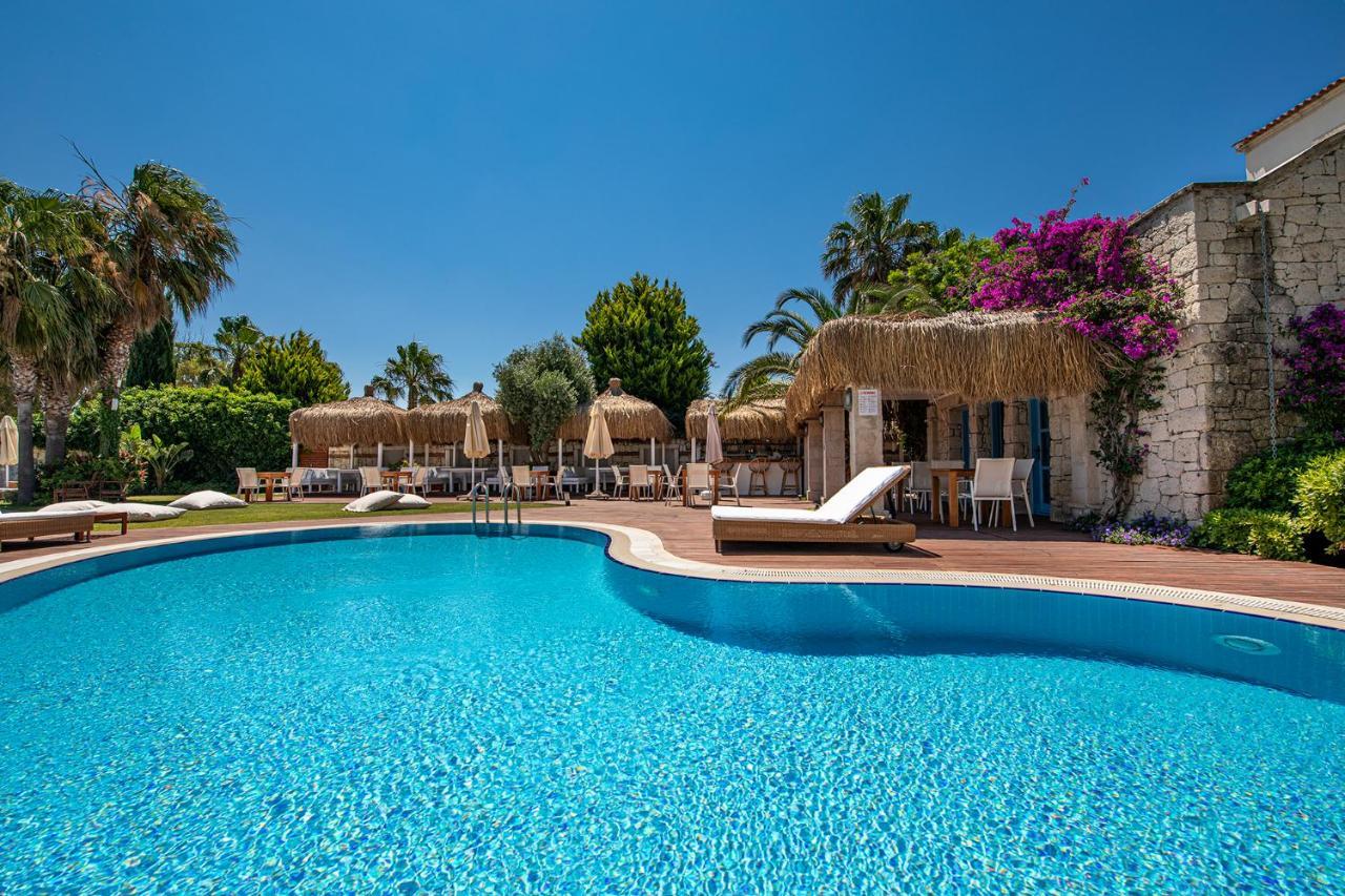 Port Hotel 3*