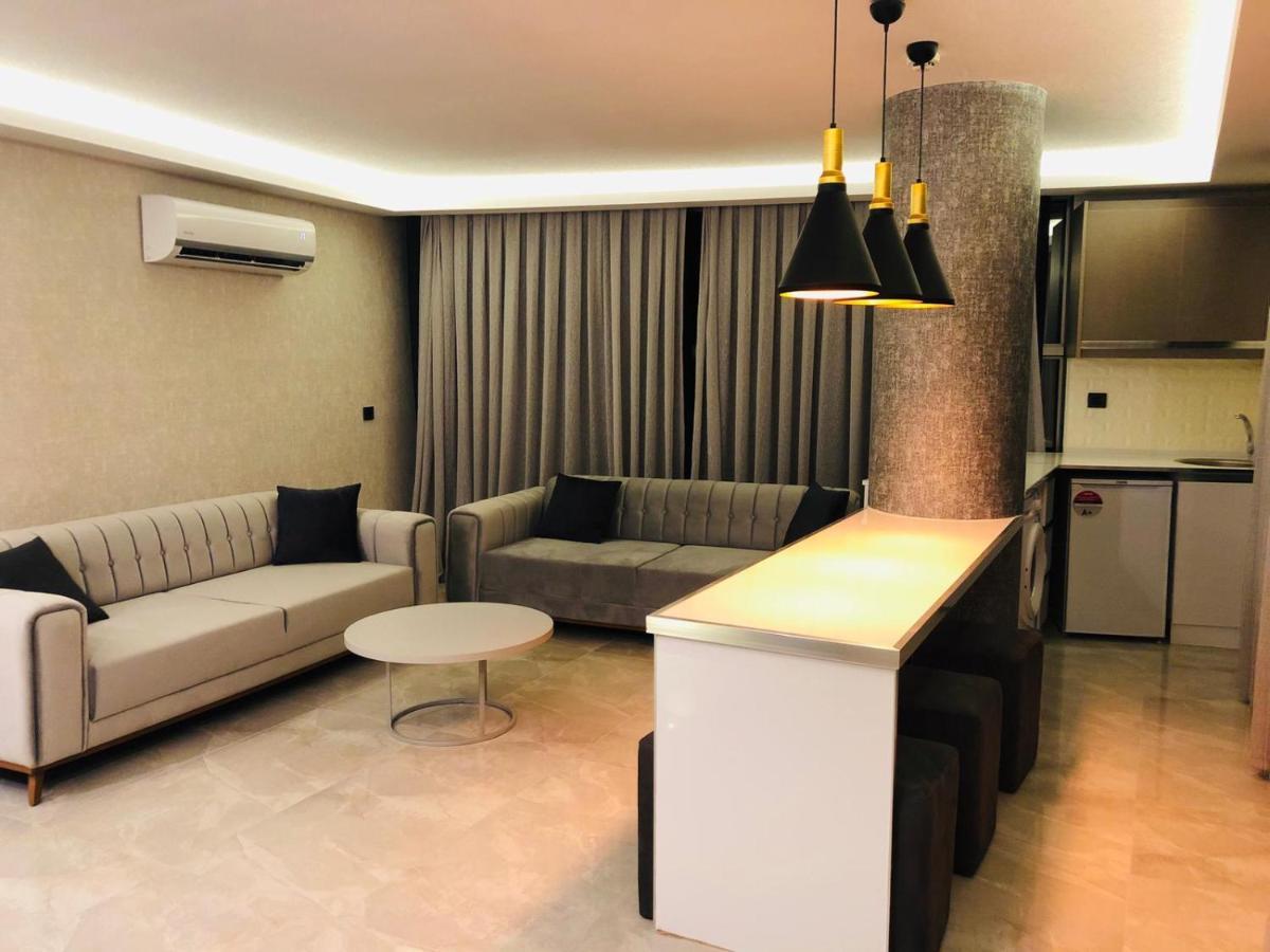 Hotel Le Luxe & 5*