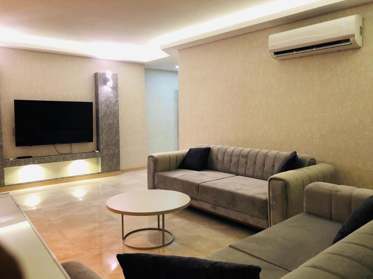 Hotel Le Luxe & 5*