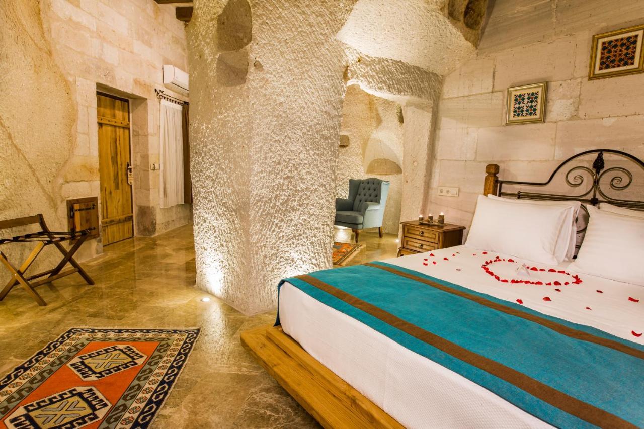 Imperial Cave & Hotel 2*