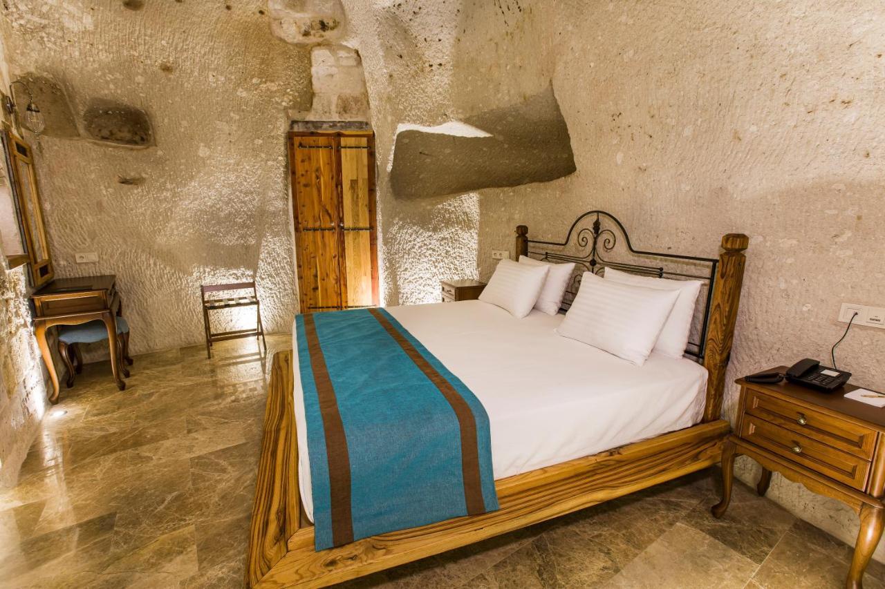 Hotel Imperial Cave & 2*