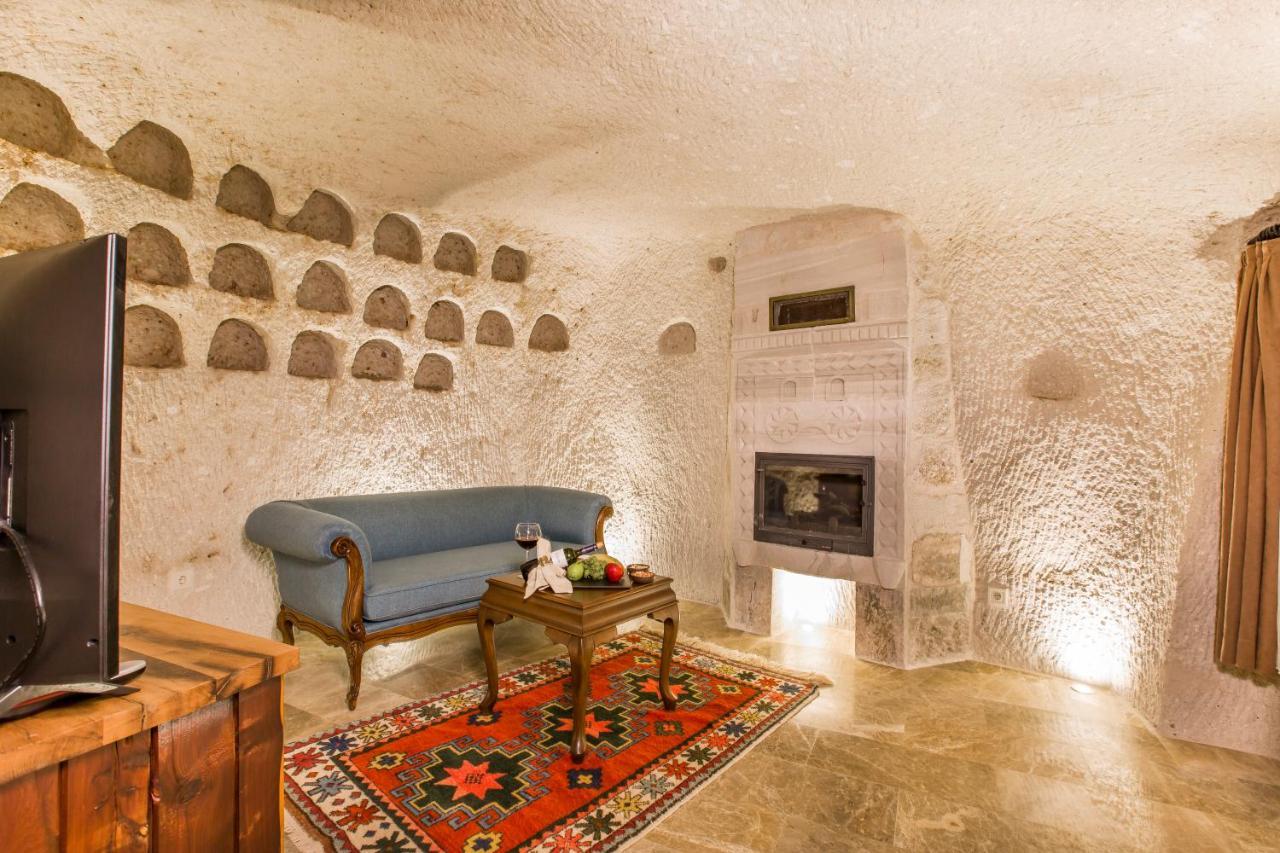 Hotel Imperial Cave & 2*