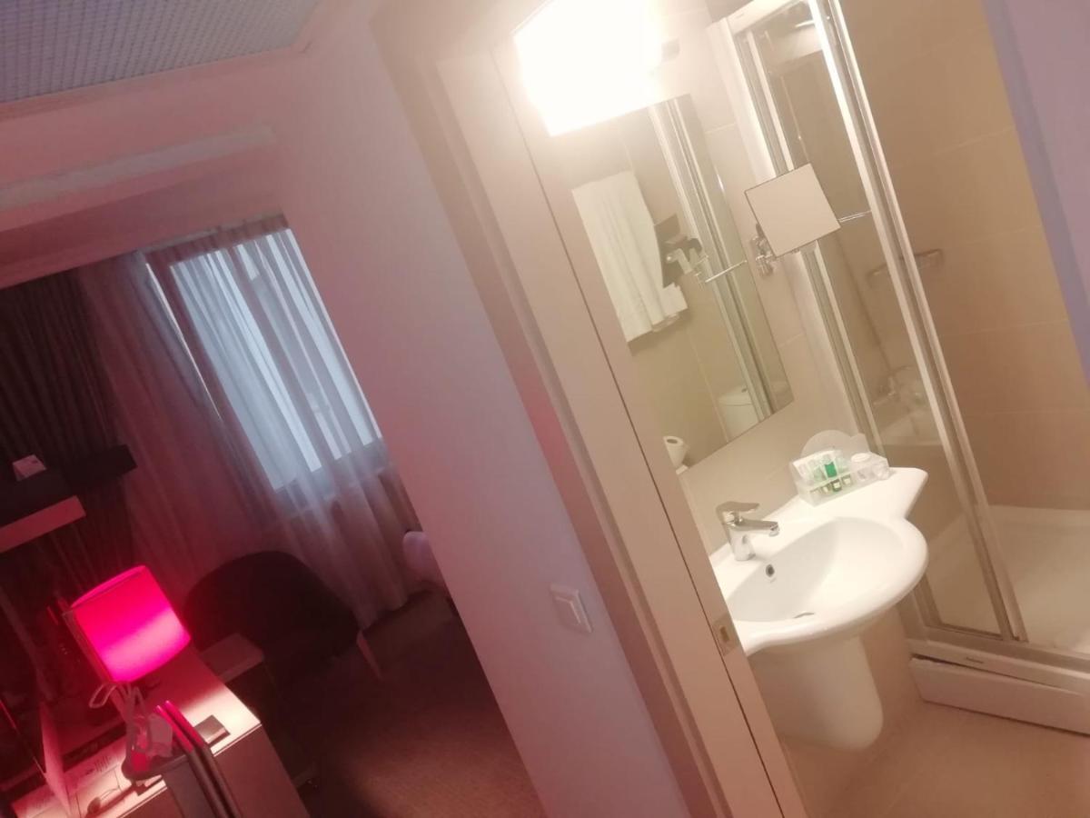 Eresin Taxim & Premier Hotel 4*