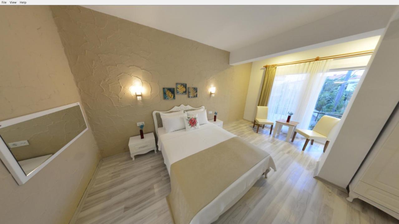 716 Hotel