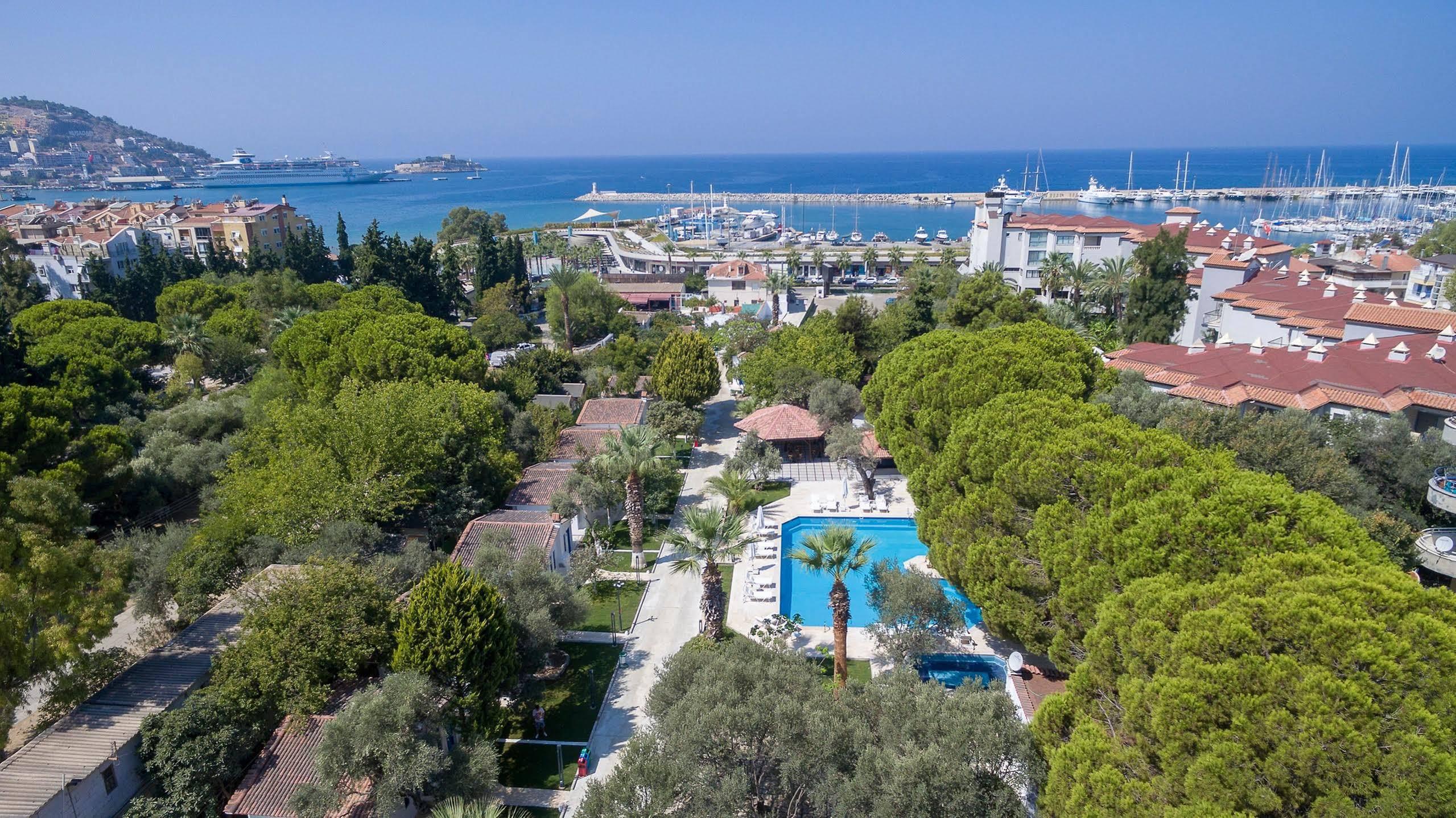 Risus Garden Marina