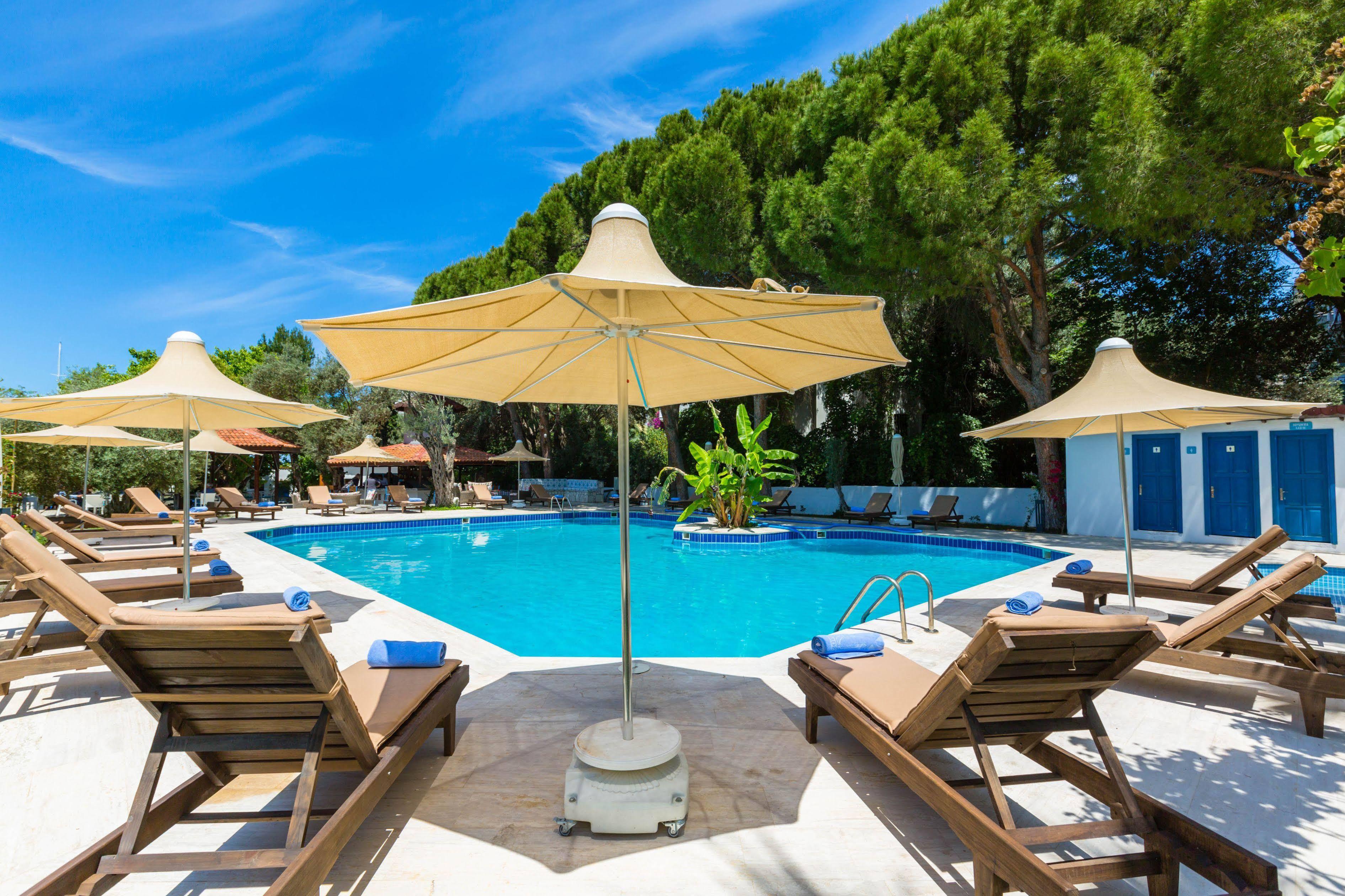 Hotel Risus Garden Marina