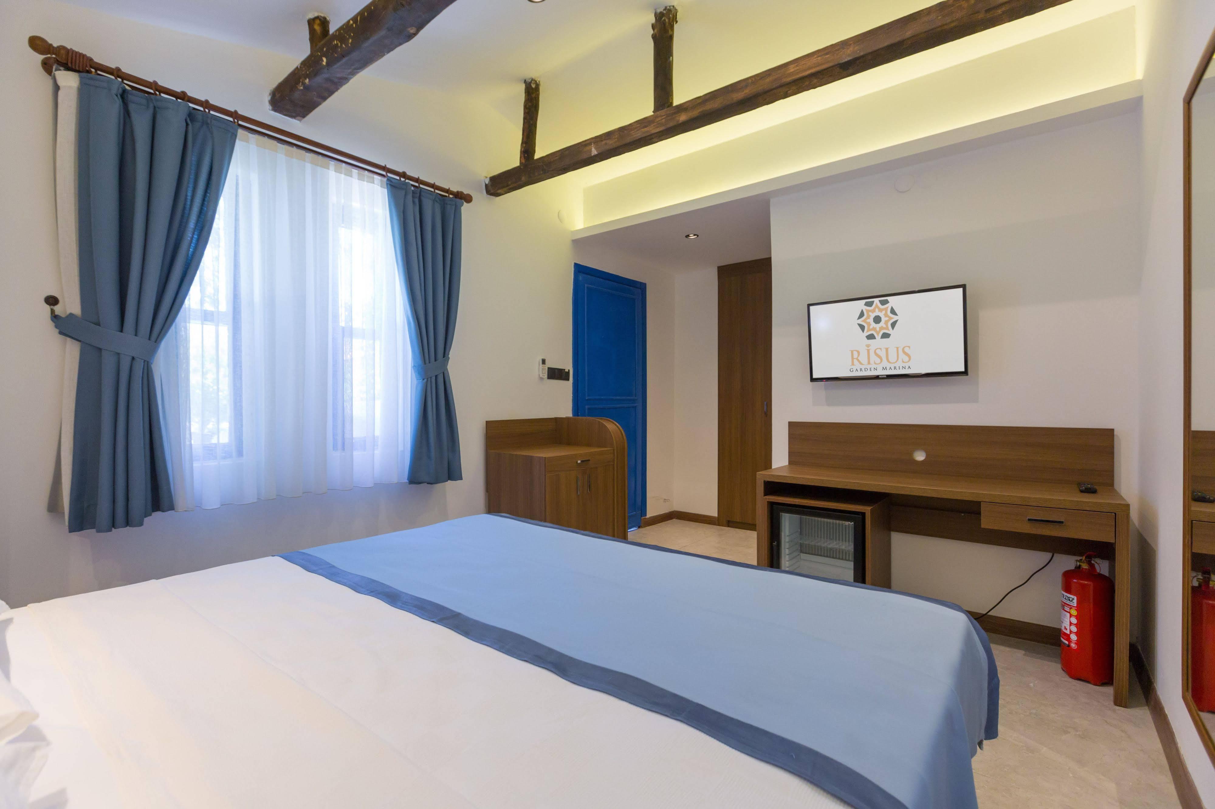 Risus Garden Marina Hotel 3*