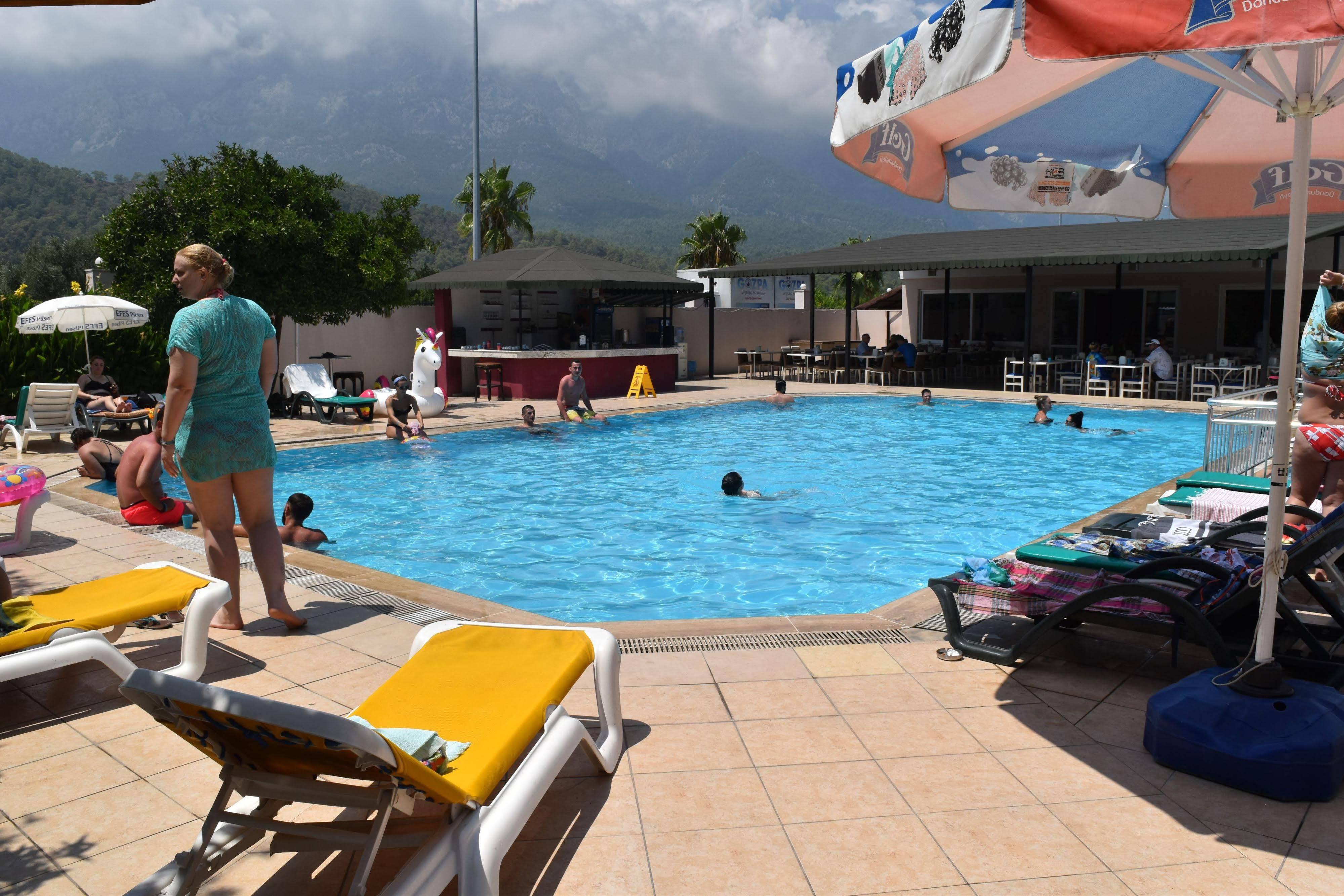 Hotel Ares