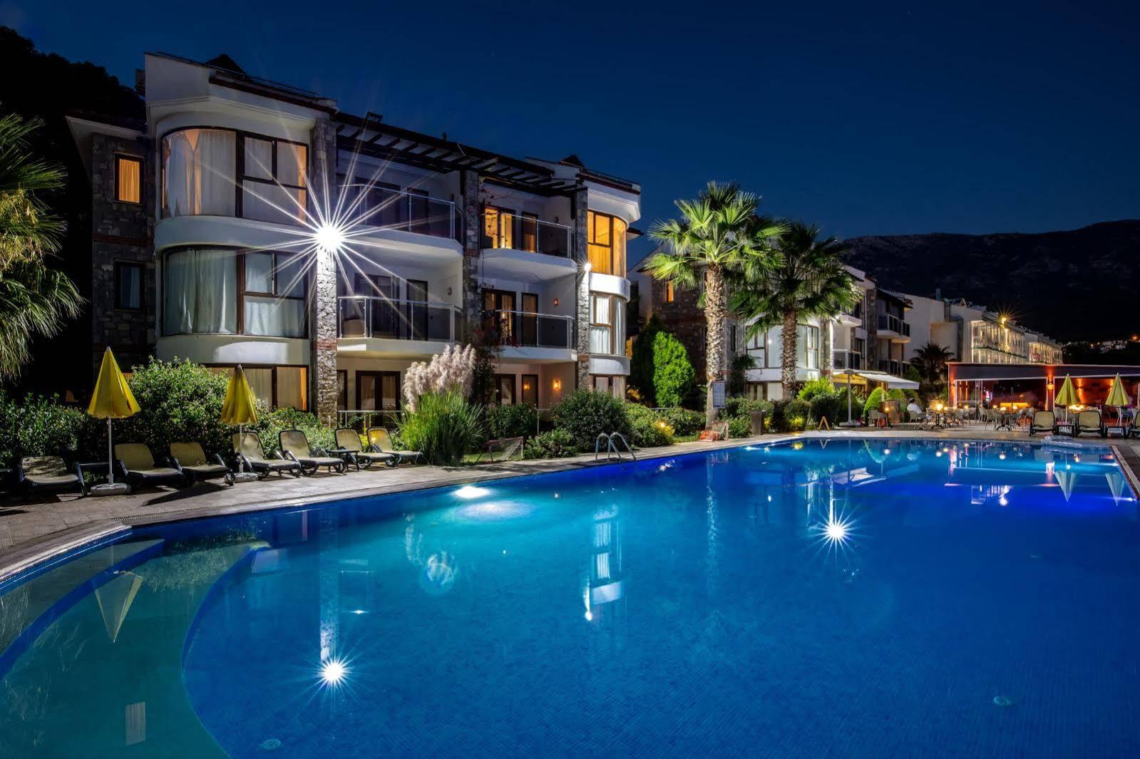 Hotel Golden Life Heights Deluxe - Adult Only 4*