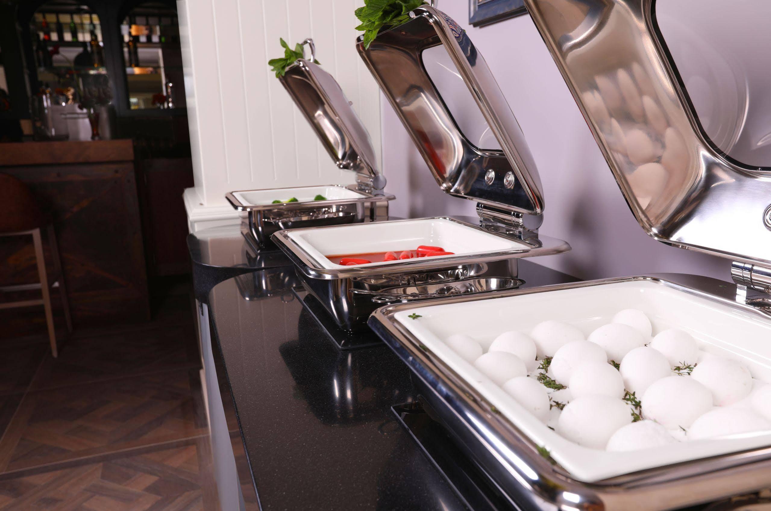 Michelangelo Boutique Hotel 2*