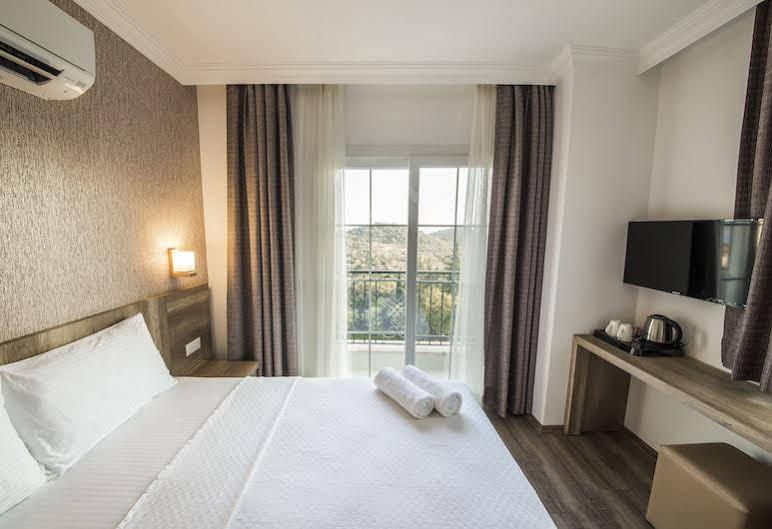 Dekatria Rooms&aparts 3*