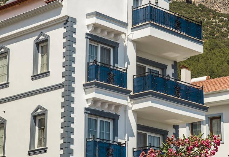 Dekatria Rooms&aparts Hotel