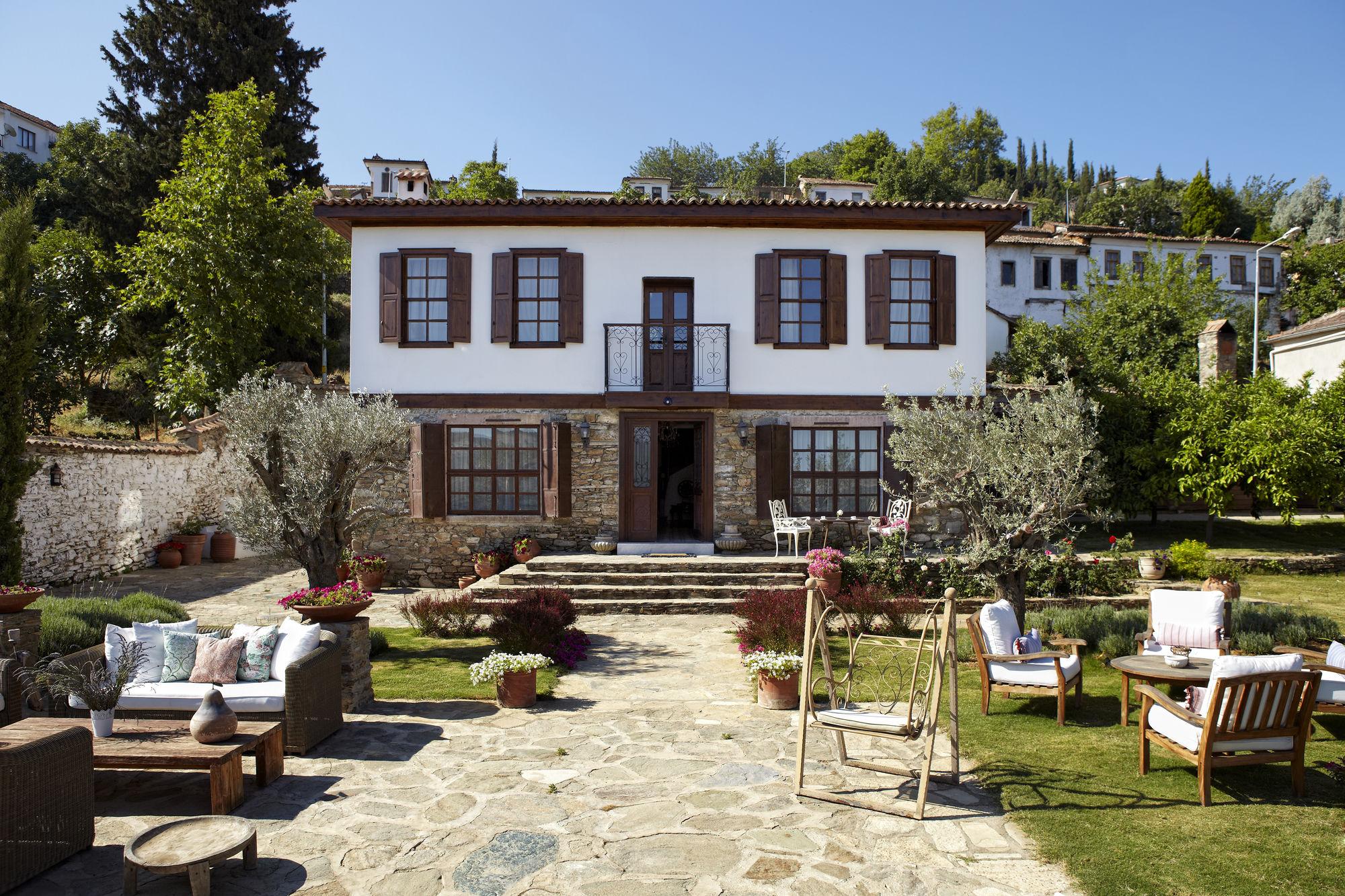 Inn Gullu Konaklari