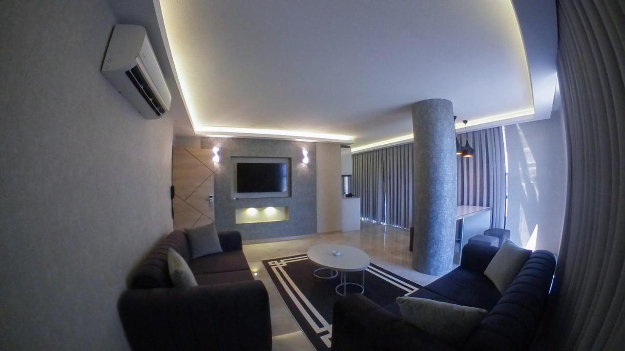 Le Luxe & Hotel 5*
